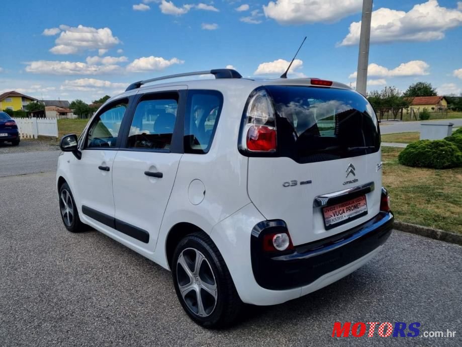 2016' Citroen C3 Picasso photo #3