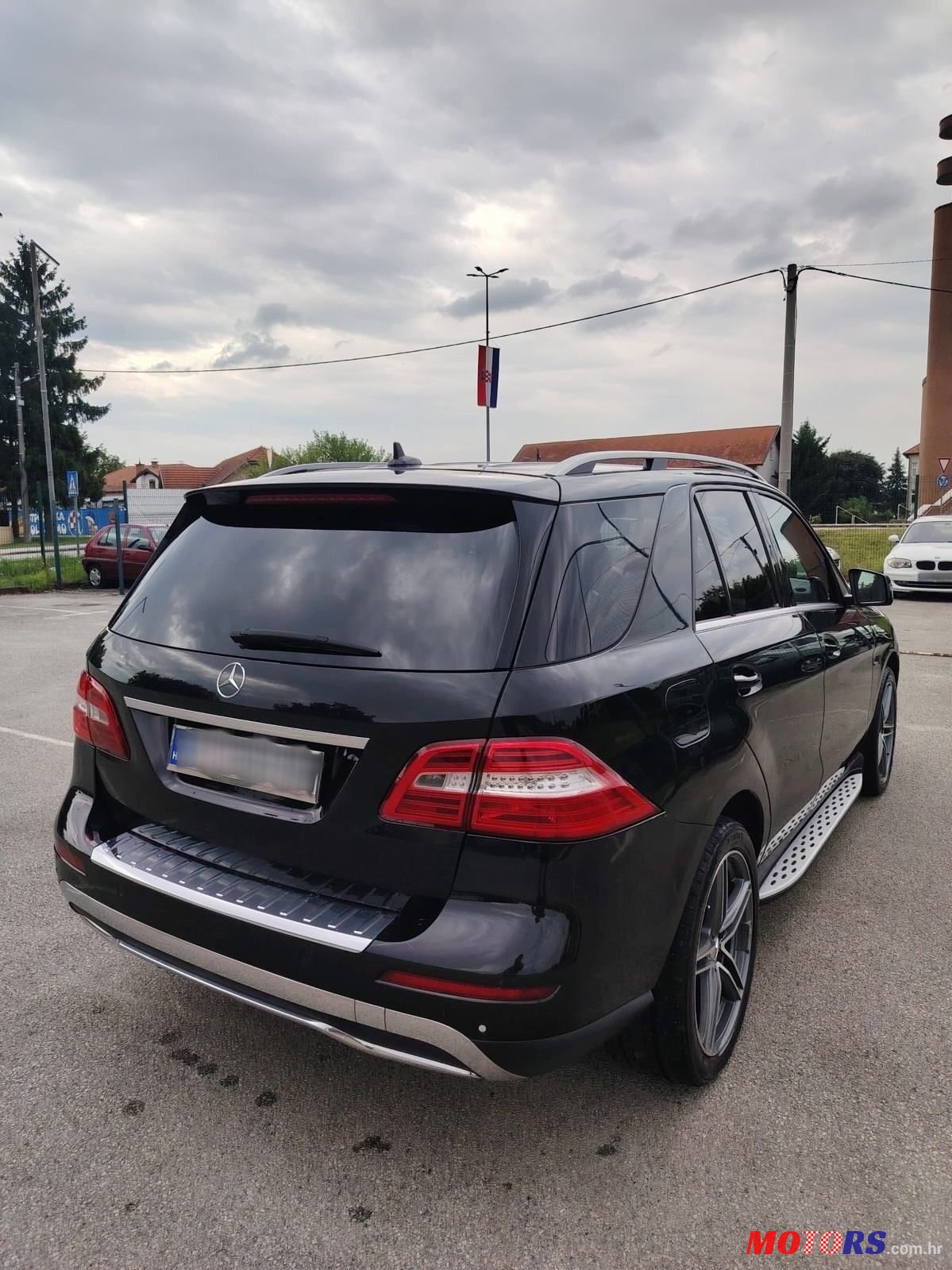2011' Mercedes-Benz Ml 250 Bluetek photo #3