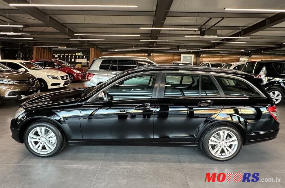 2007' Mercedes-Benz C-Klasa 200 Cdi T photo #3