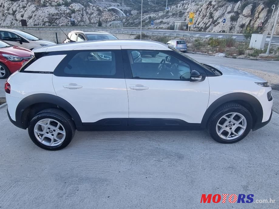 2018' Citroen C4 Cactus 1,5 photo #5