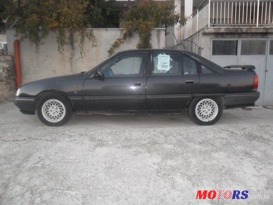 1991' Opel Omega photo #2