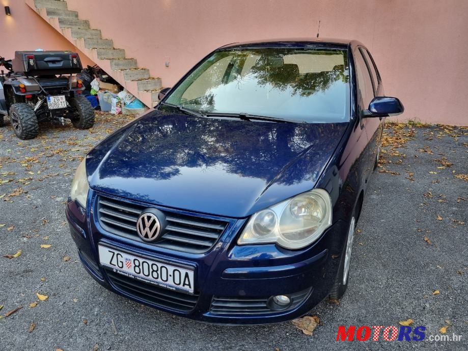 2006' Volkswagen Polo photo #2