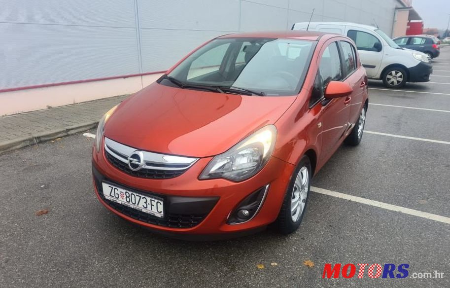 2013' Opel Corsa 1,3 Cdti photo #1