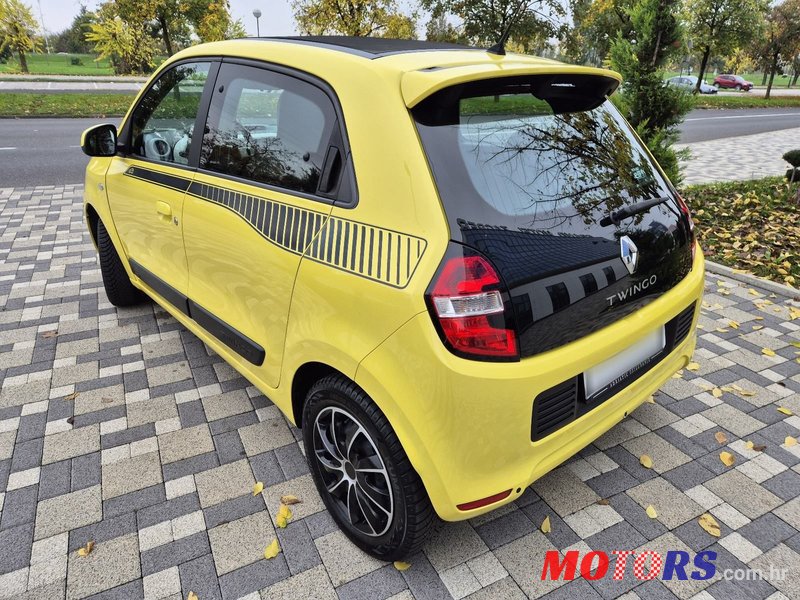 2015' Renault Twingo Sce photo #6