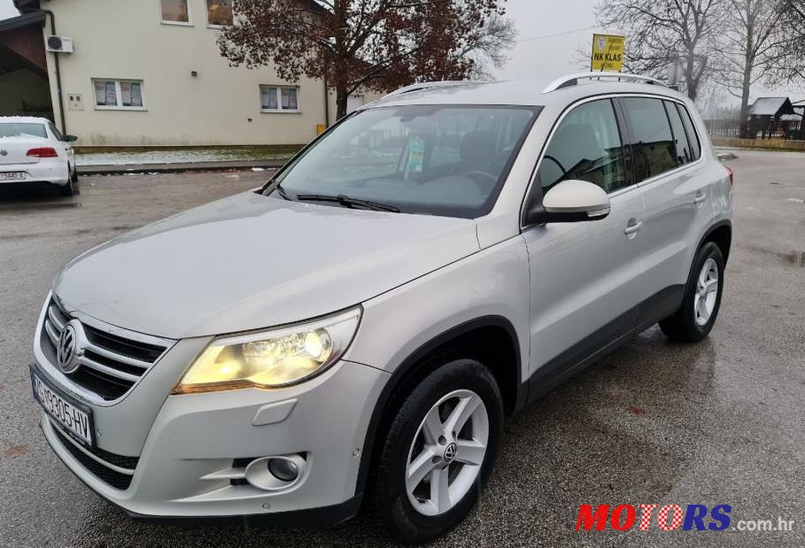 2010' Volkswagen Tiguan 2,0 Tdi photo #1