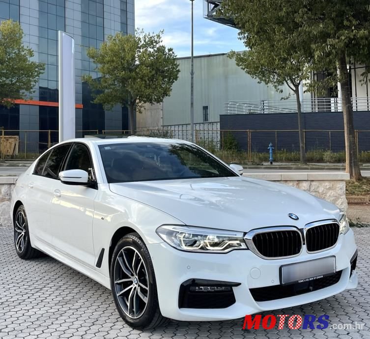 2020' BMW Serija 5 520D photo #3