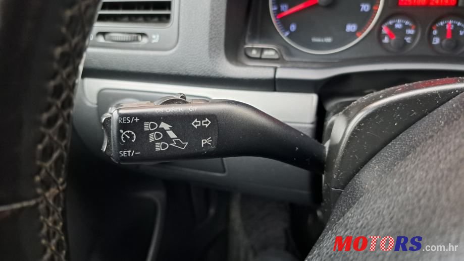 2007' Volkswagen Golf 5 1,4 Tsi photo #3