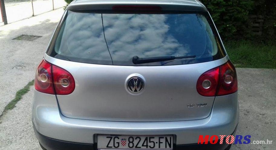 2007' Volkswagen Golf V 1,9 Tdi photo #2