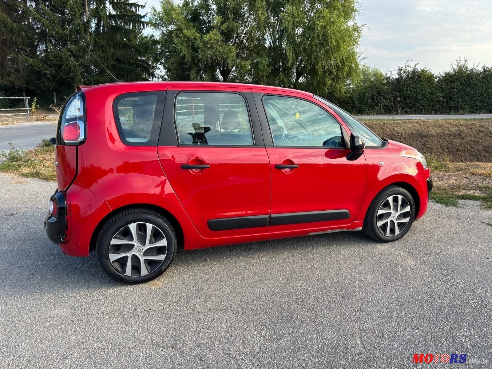 2018' Citroen C3 Aircross 1,6 Bluehdi photo #4