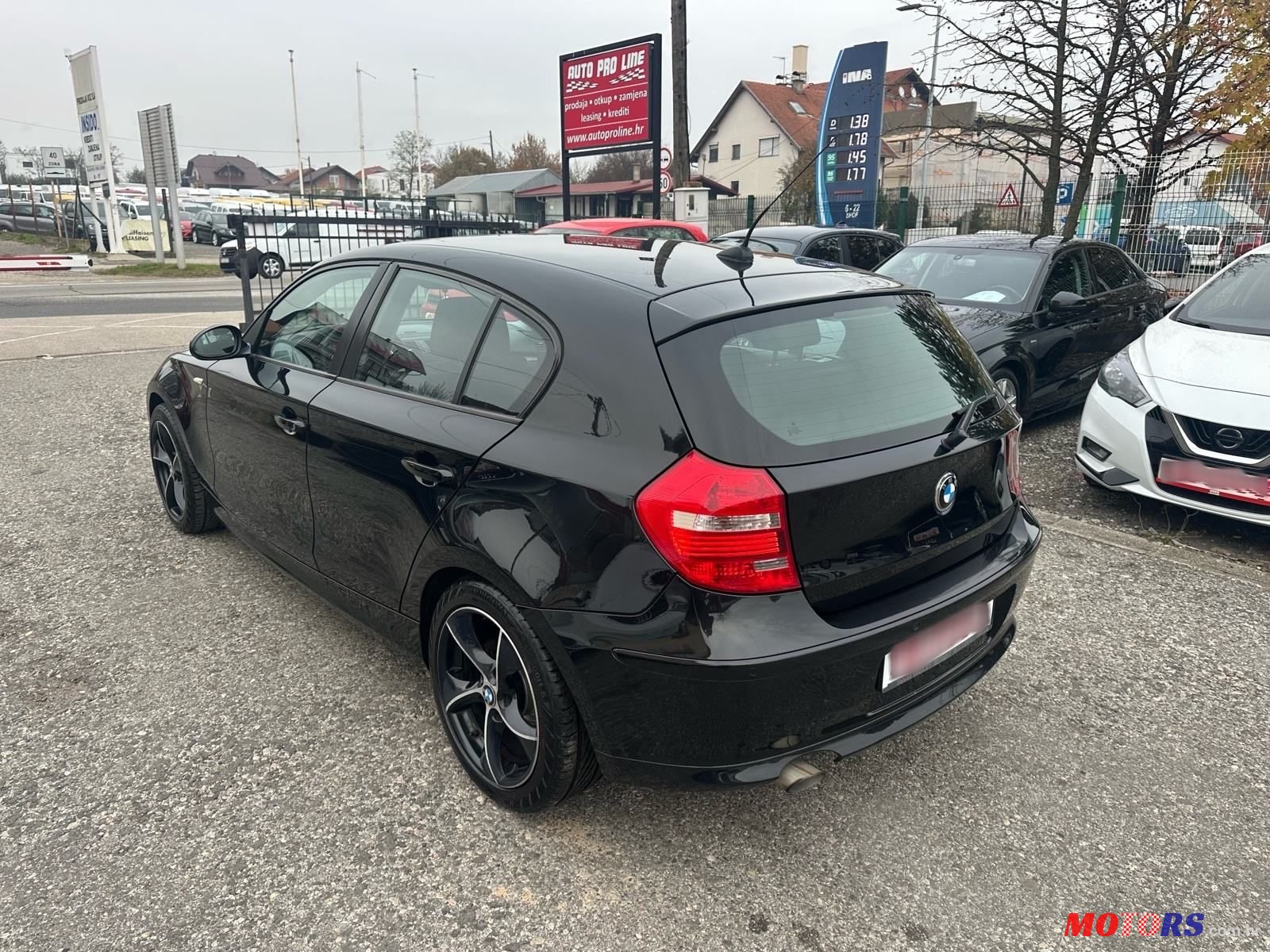 2009' BMW Serija 1 118D photo #2