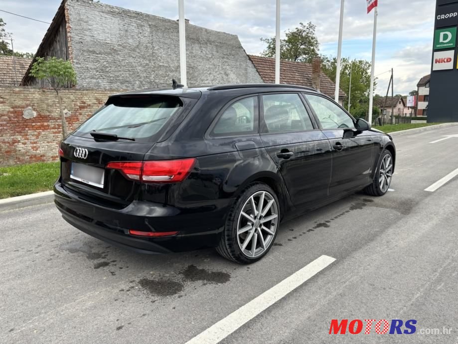 2018' Audi A4 Avant photo #4