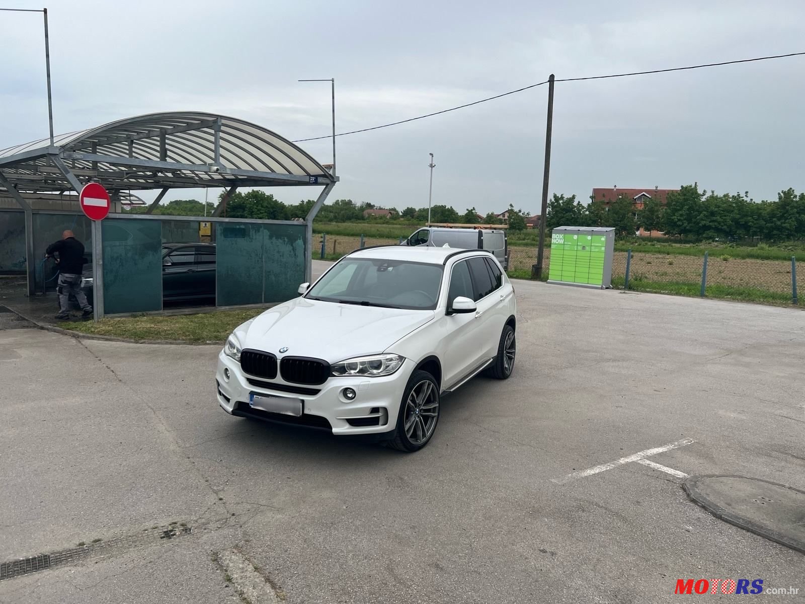 2014' BMW X5 Sdrive25D photo #6