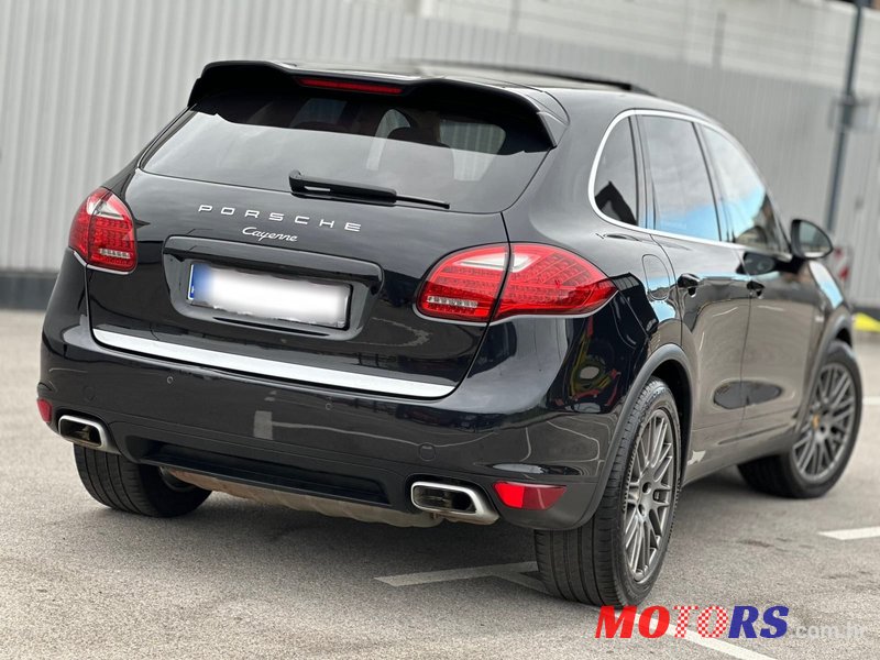 2011' Porsche Cayenne 3,0 V6 Tdi photo #6