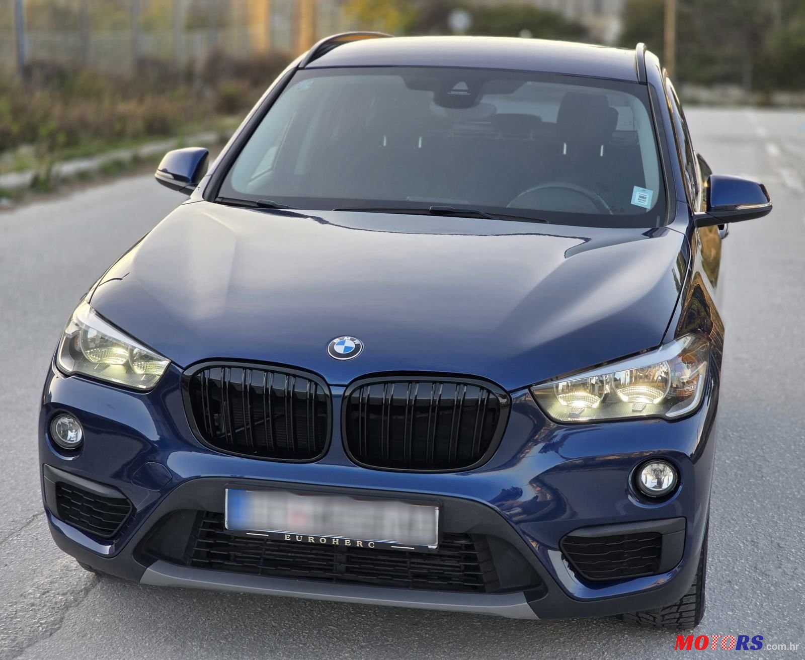 2018' BMW X1 Sdrive16D photo #2