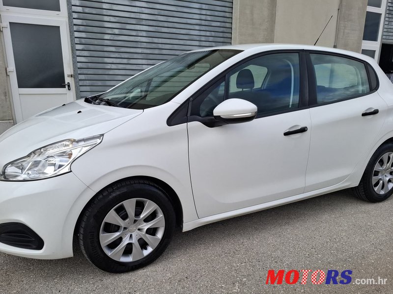 2017' Peugeot 208 1,6 Bluehdi photo #4