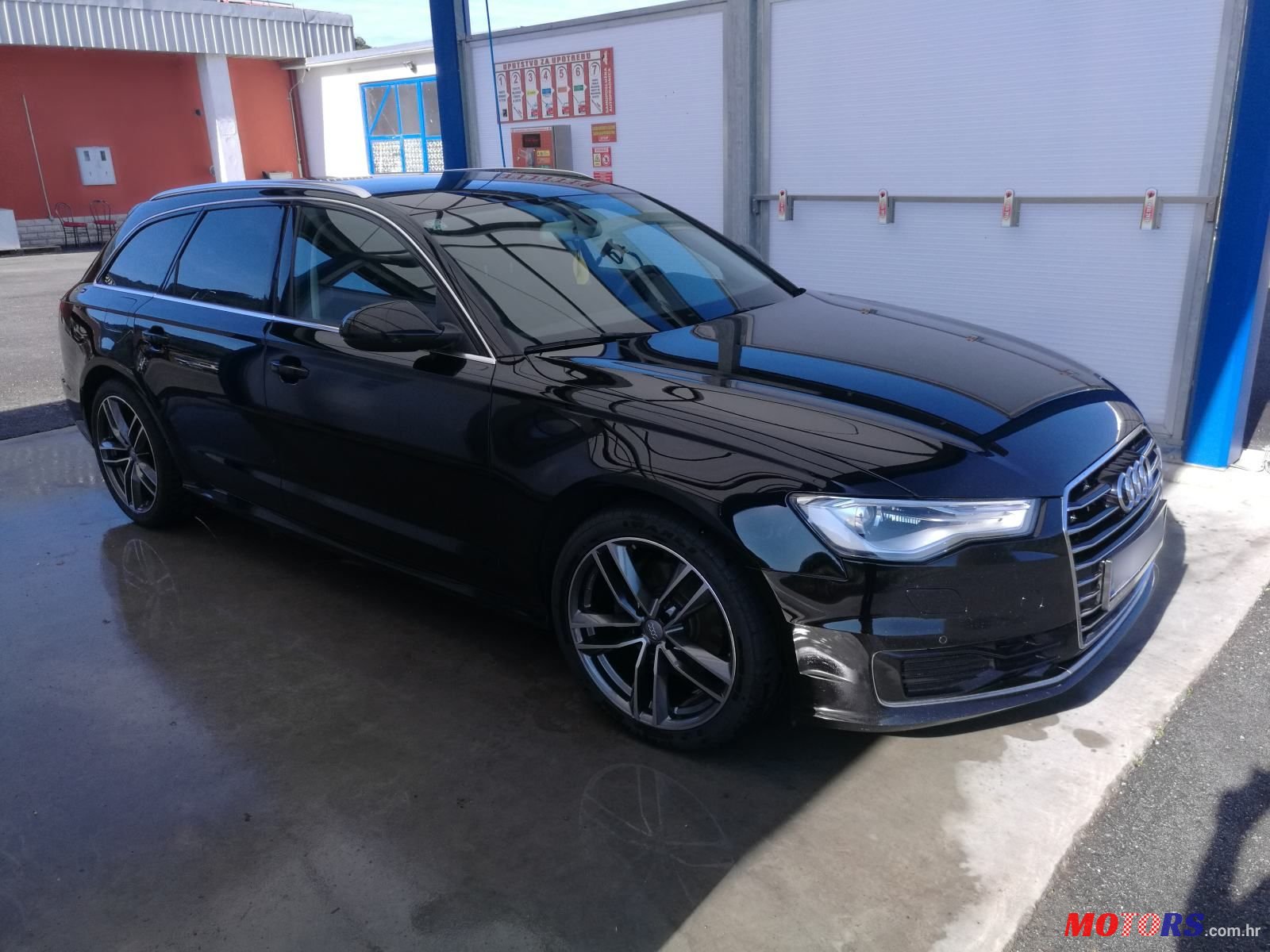 2015' Audi A6 Avant photo #4