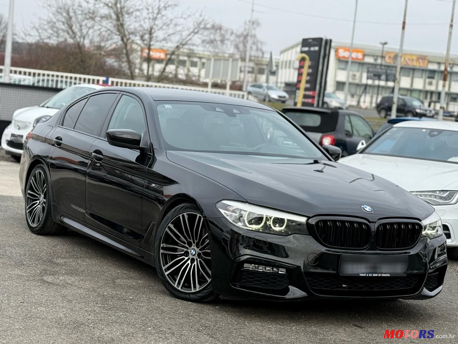 2017' BMW Serija 5 520D photo #1