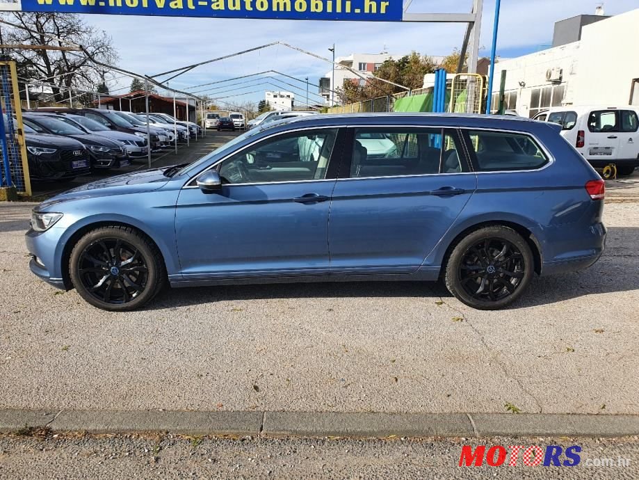 2016' Volkswagen Passat Variant photo #4