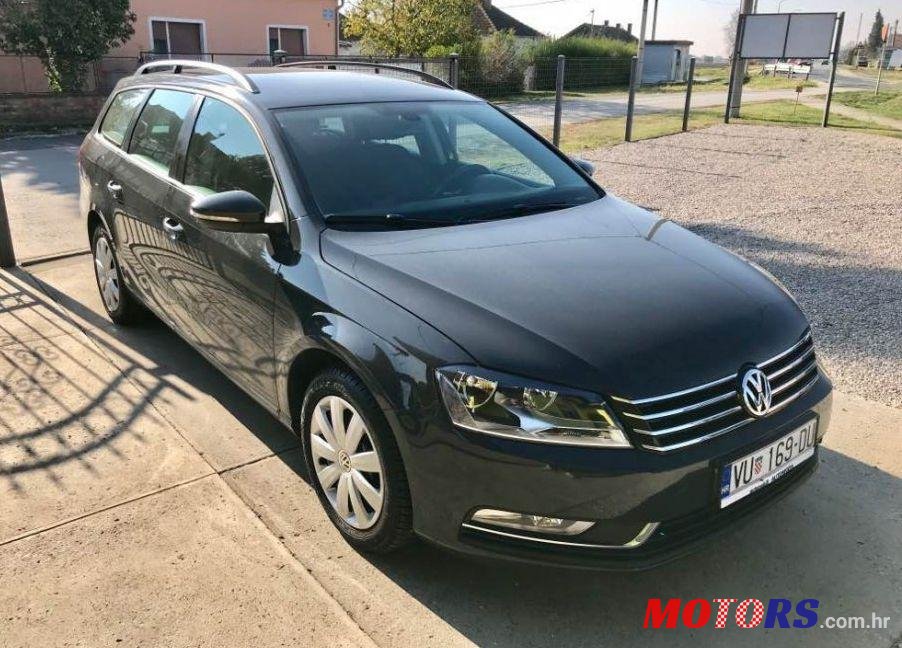 2012' Volkswagen Passat Variant 1,6 Tdi Bmt photo #1