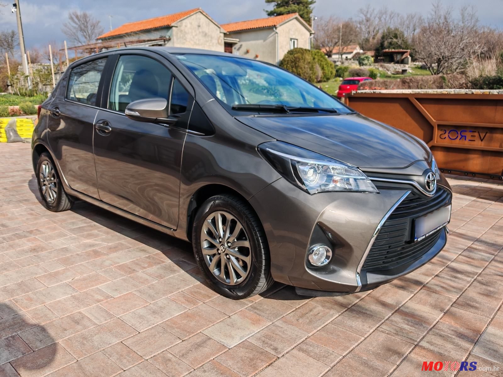 2017' Toyota Yaris 1,0 Vvt-I photo #5
