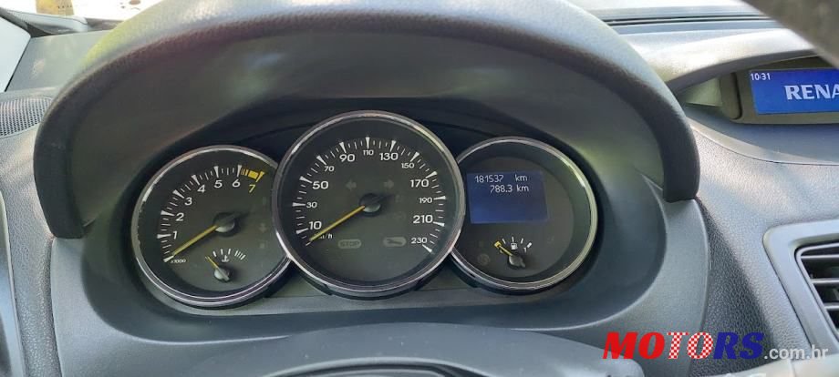 2010' Renault Fluence 1,6 16V photo #2