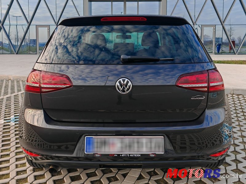 2015' Volkswagen Golf VII 1,6 Tdi photo #6