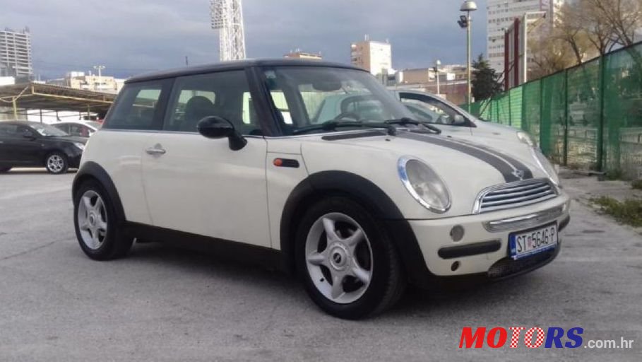 2003' MINI Cooper 1.6 photo #1