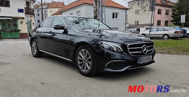 2019' Mercedes-Benz E-Klasa 220 D photo #3