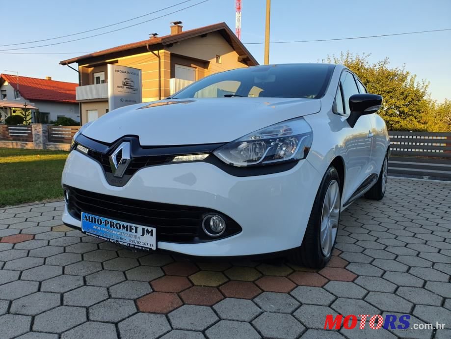 2013' Renault Clio photo #1