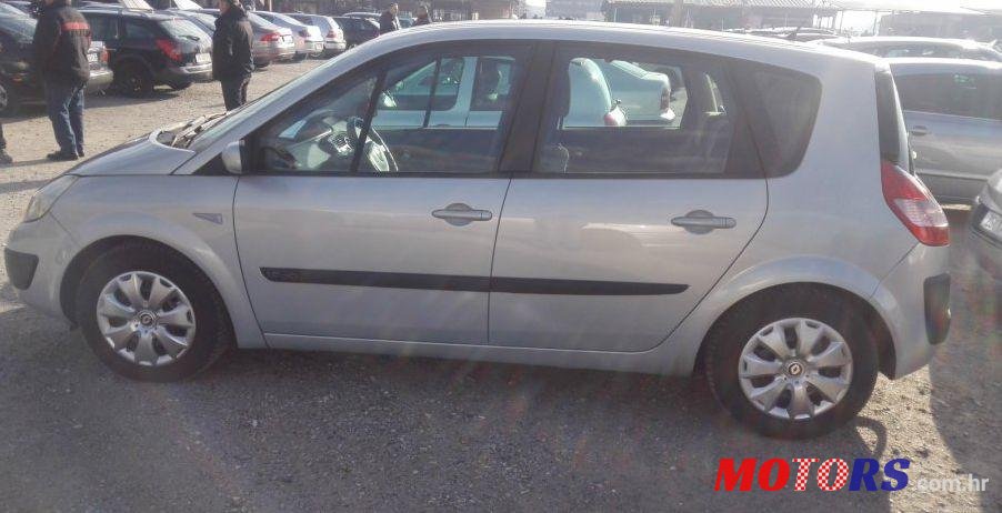 2004' Renault Scenic 1,9 Dci photo #1