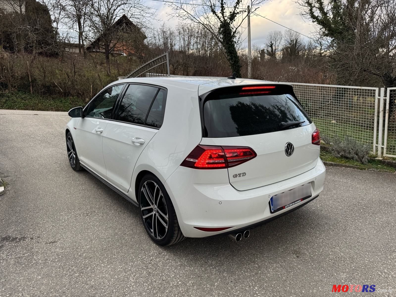 2015' Volkswagen Golf VII 2.0 Tdi Gtd photo #3