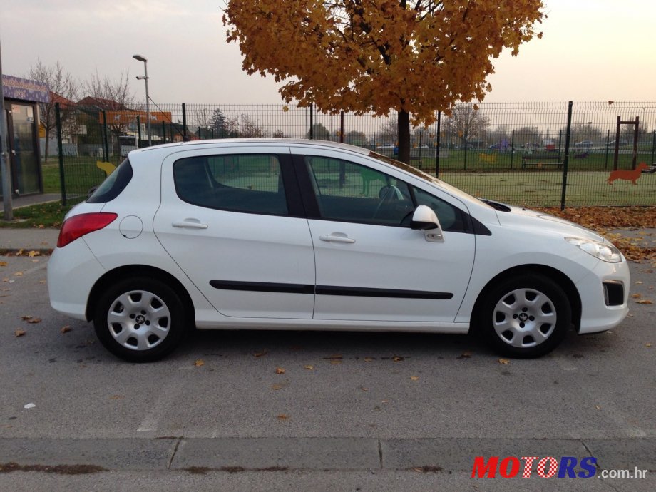 2013' Peugeot 308 1,6 hdi photo #7