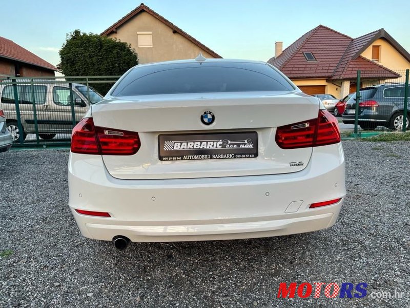 2013' BMW Serija 3 318D photo #6