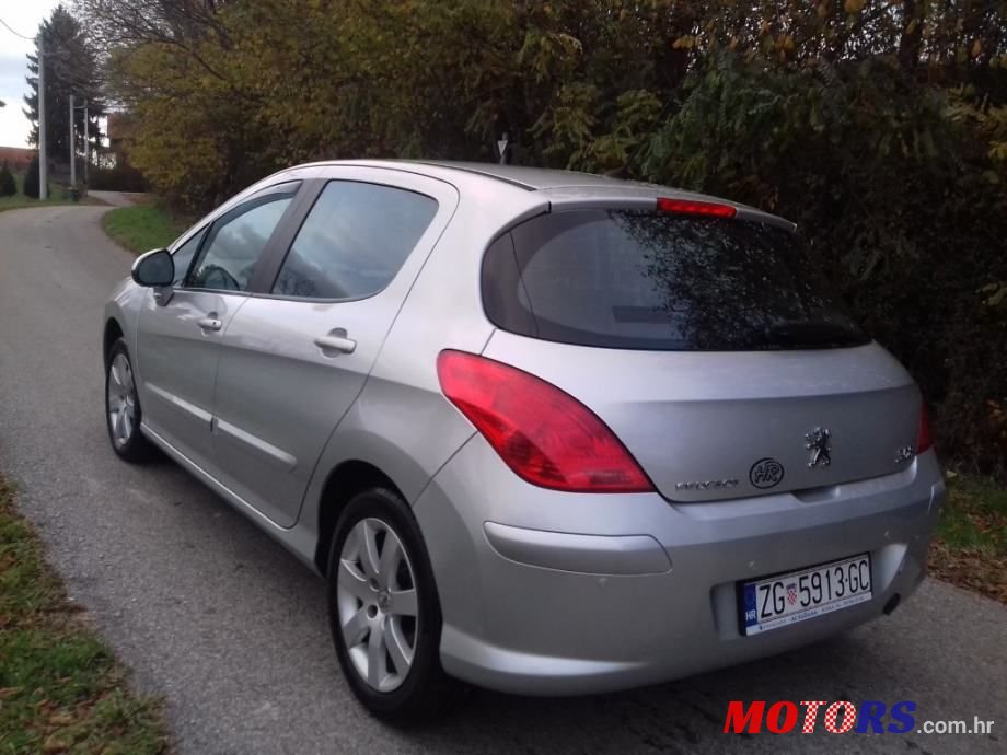 2008' Peugeot 308 photo #3