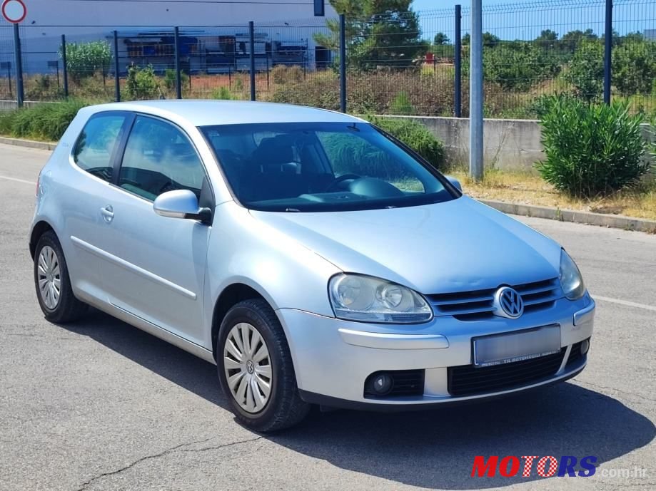 2007' Volkswagen Golf 5 1,4 photo #2
