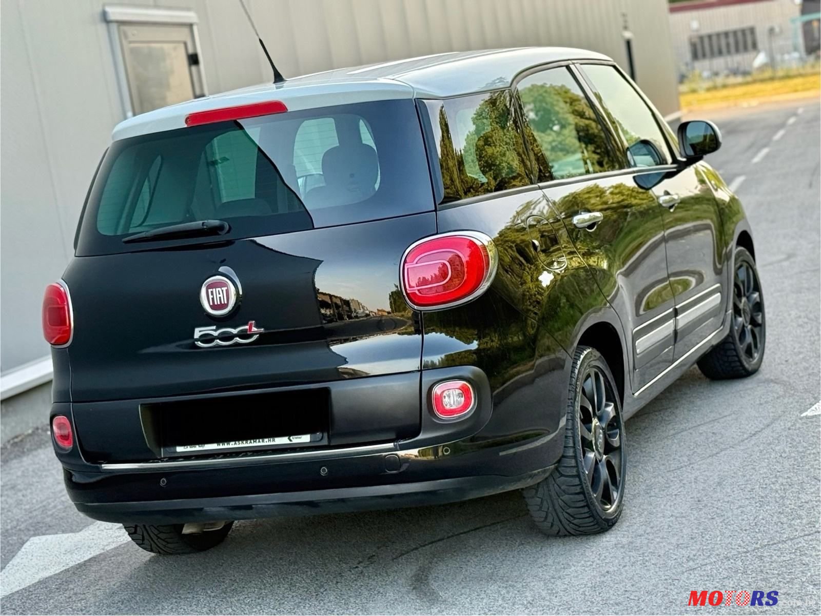 2013' Fiat 500L 1,6 Multijet photo #5