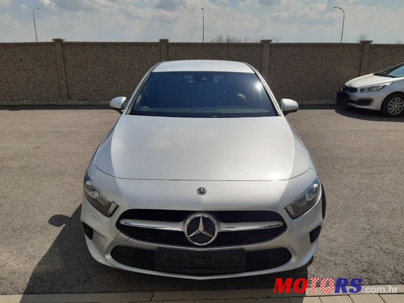 2018' Mercedes-Benz A-Klasa 180 D photo #3