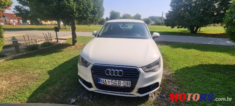2011' Audi A1 1,6 Tdi photo #1