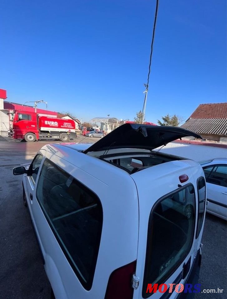 2005' Renault Kangoo 1,5 Dci photo #2