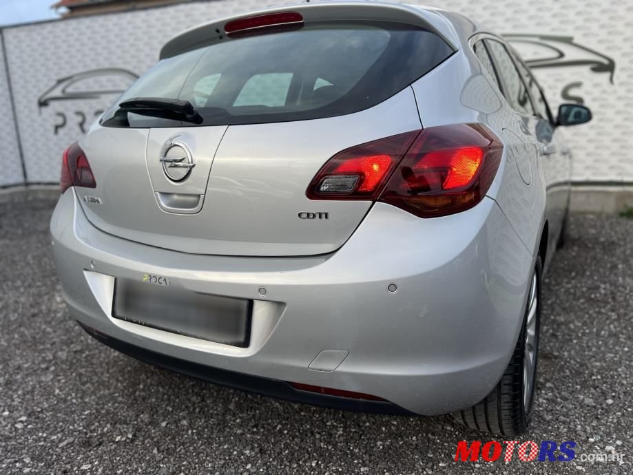 2013' Opel Astra 1,7 Cdti Classic photo #6