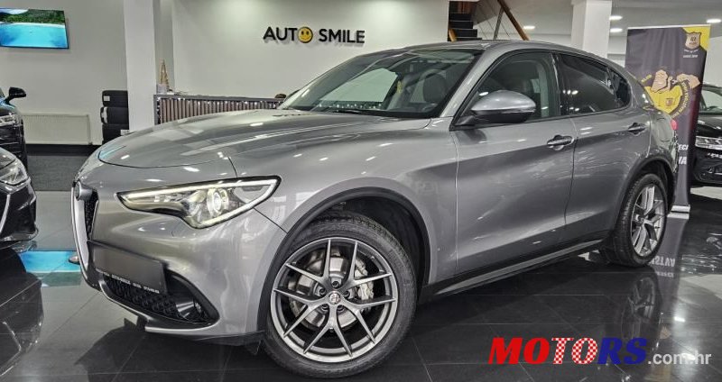 2017' Alfa Romeo Stelvio 2,2 Diesel photo #1