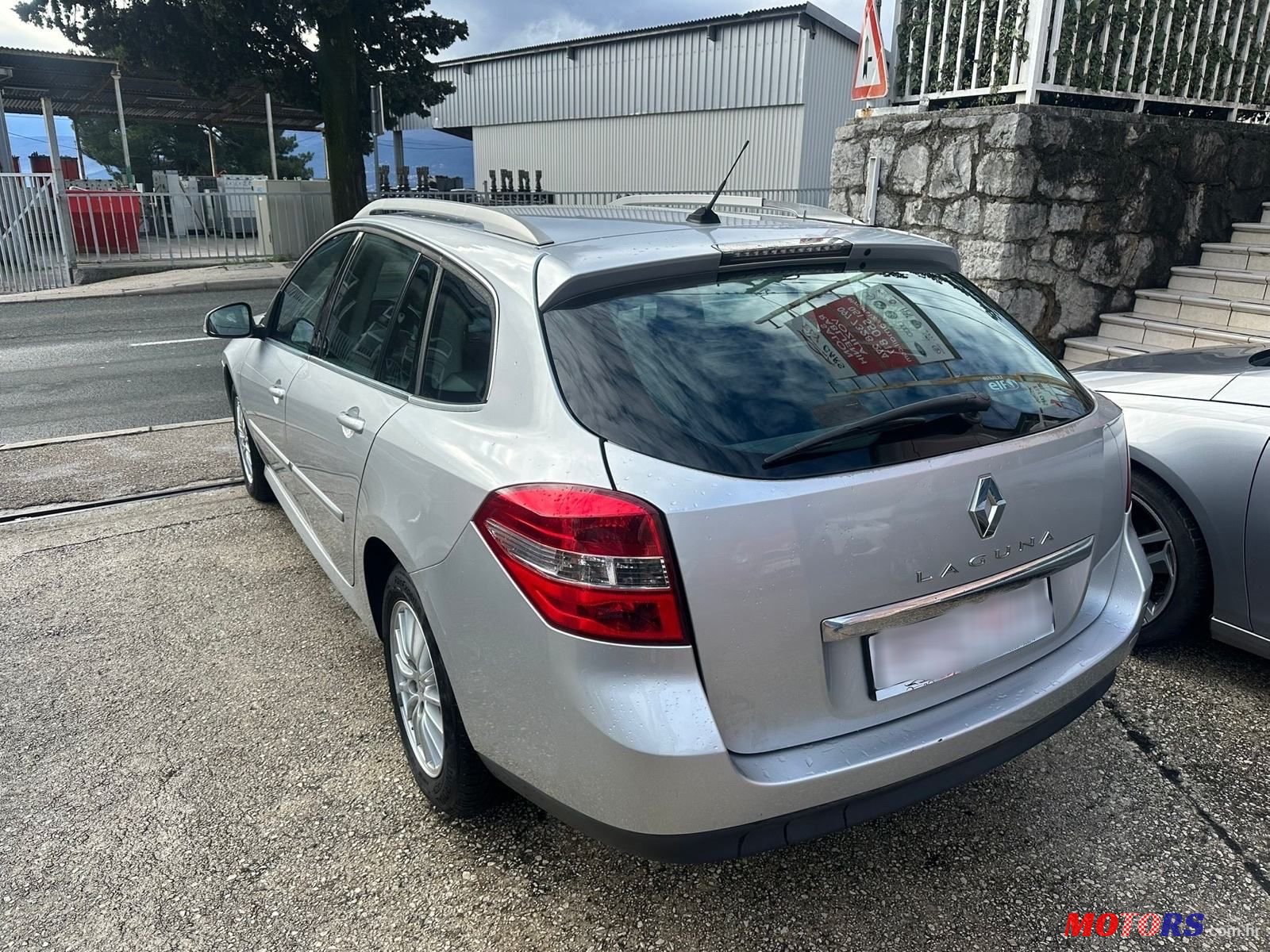 2011' Renault Laguna 1,5 Dci photo #5
