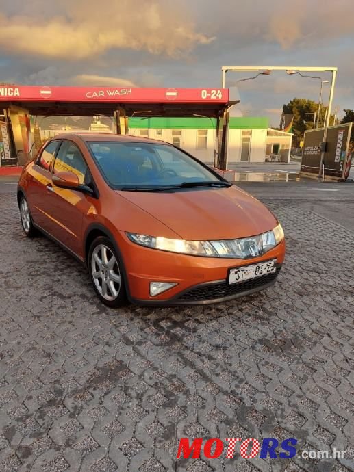 2008' Honda Civic 1,8 Sport photo #3