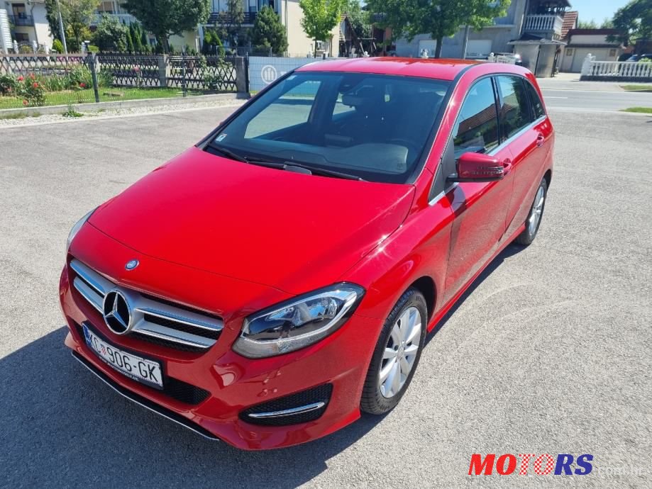 2015' Mercedes-Benz B-Klasa 180 Cdi photo #1