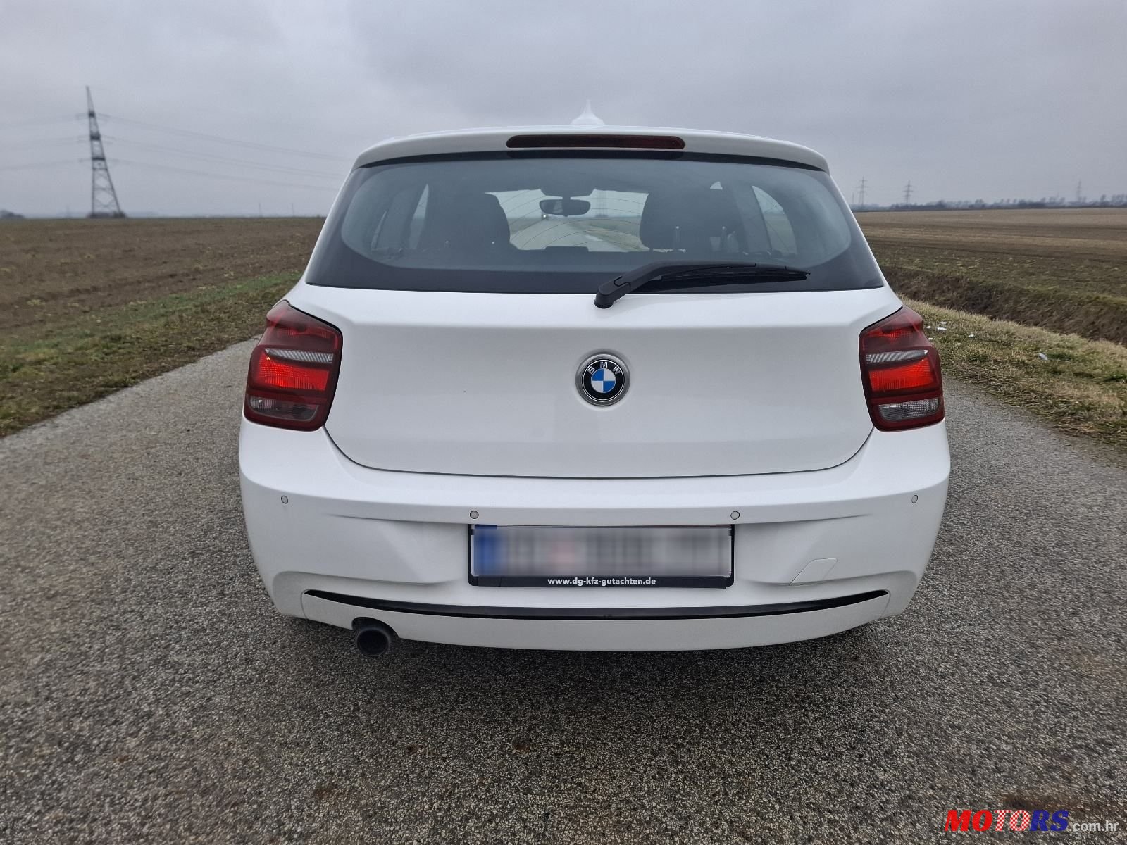 2013' BMW Serija 1 116D photo #5