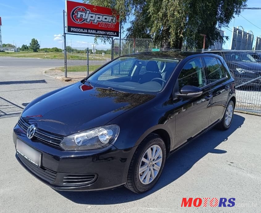 2011' Volkswagen Golf VII 1,6 Tdi photo #1