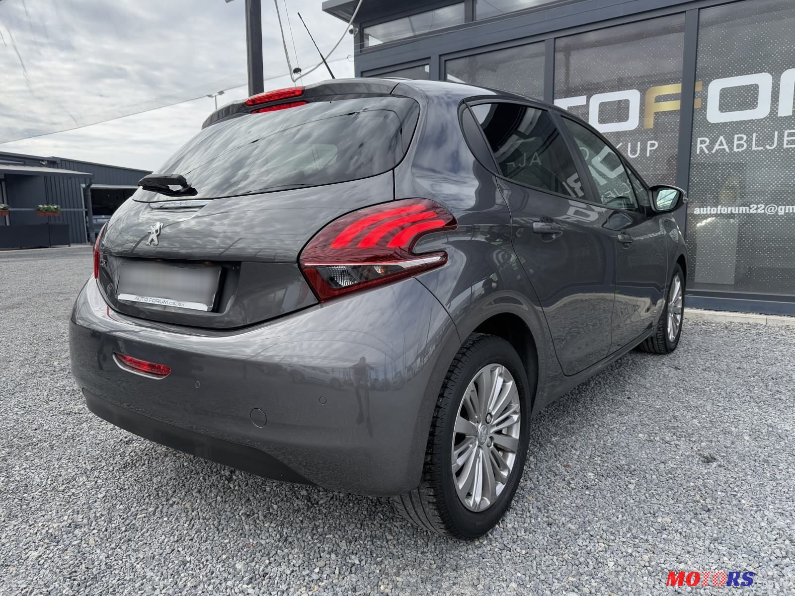 2019' Peugeot 208 1,2 Puretech photo #6