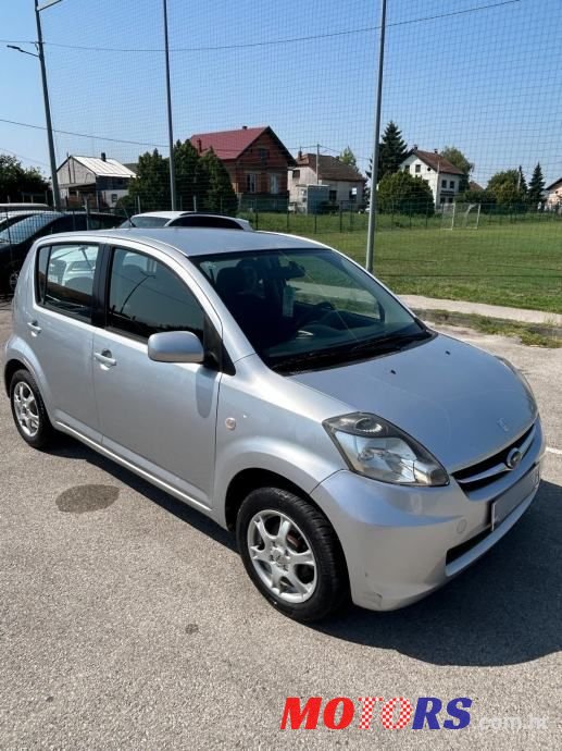 2008' Subaru Justy 1,0 photo #3