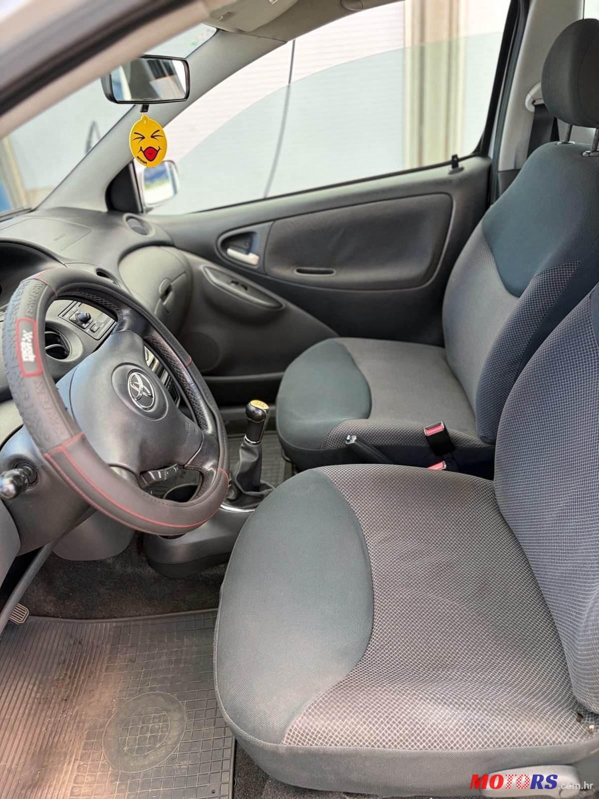 2003' Toyota Yaris 1,4 D-4D Cool photo #4