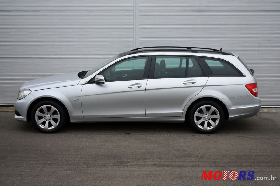 2011' Mercedes-Benz C-Klasa 200 Cdi T-Model photo #2